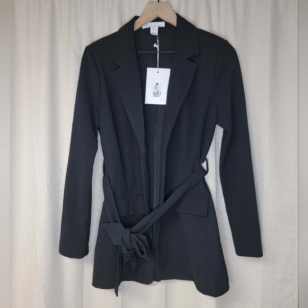 Black birch and stone blazer top, size medium